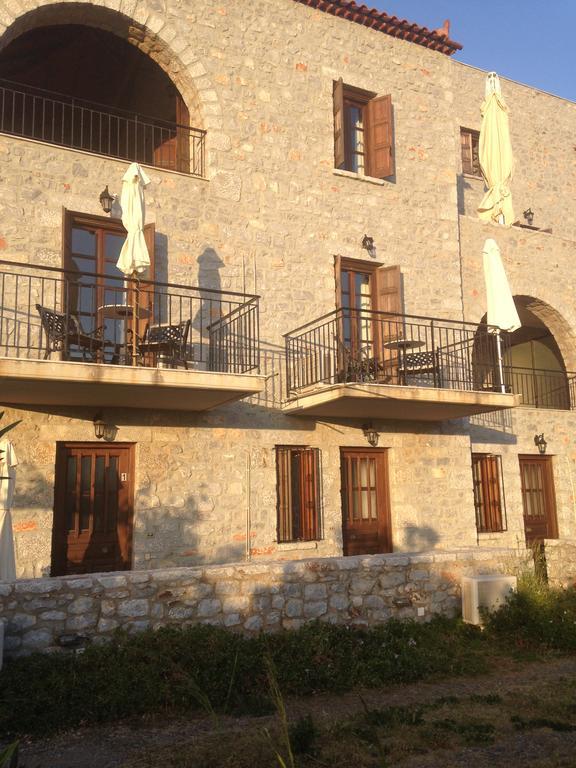 Las - Giannakakoy Traditional Stone Houses Неон-Оитилон Экстерьер фото