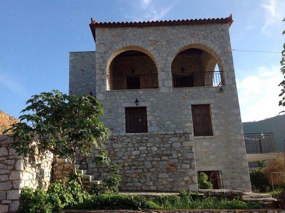 Las - Giannakakoy Traditional Stone Houses Неон-Оитилон Экстерьер фото